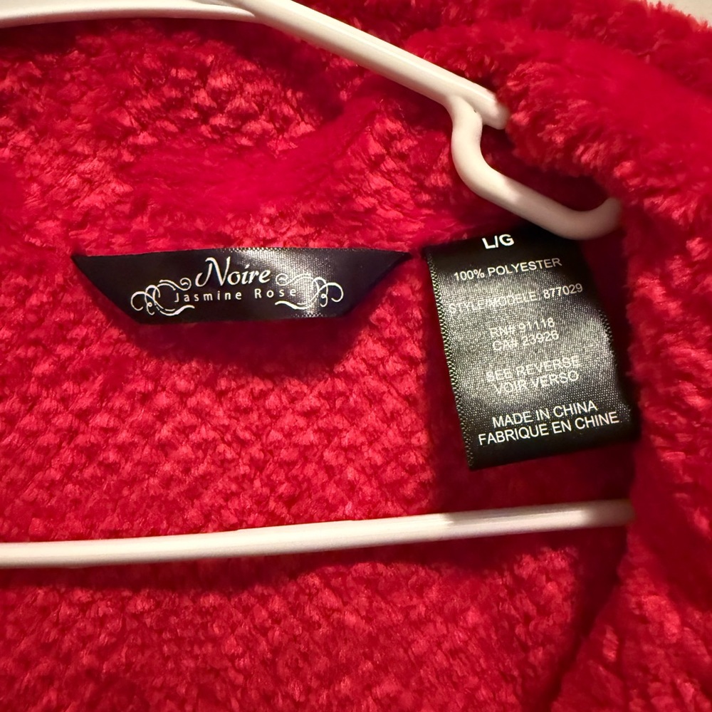 Jasmine Rose Noire Red Textured Zip Front Lounge Robe (L/G) - Picture 2 of 3